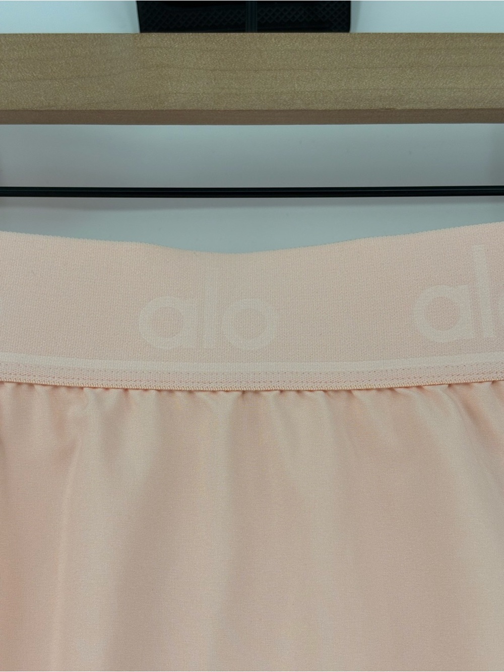 Alo Yoga Aces Tennis Skirt Peach Pink Pleated Skort Size M - Picture 13 of 15